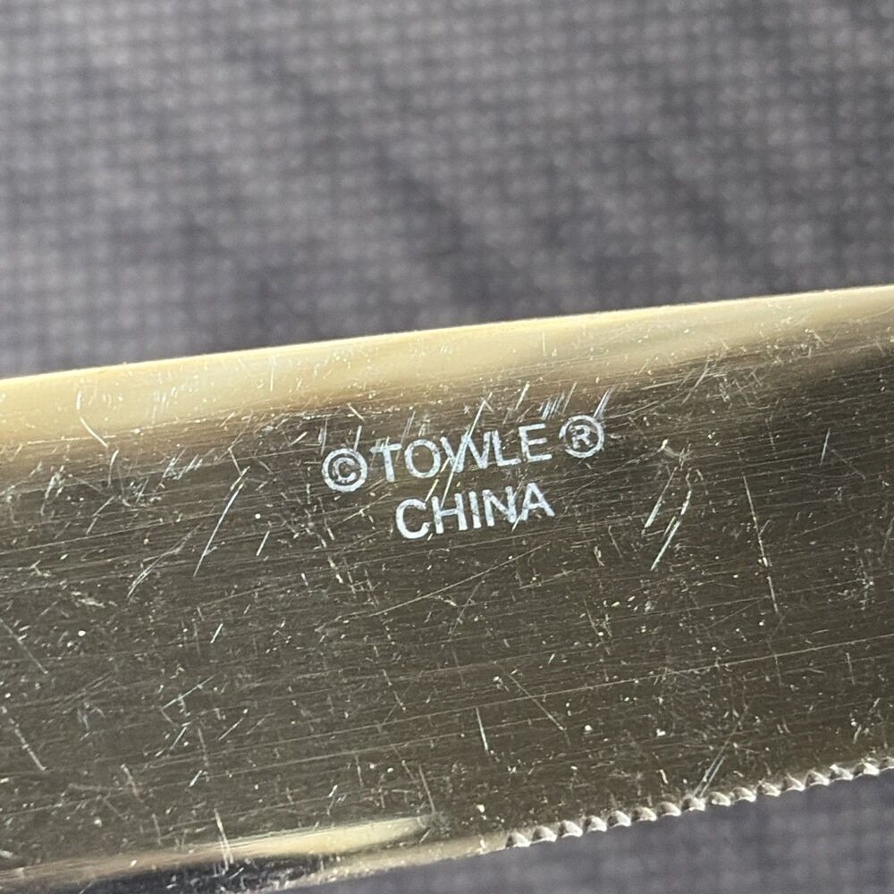 Towle Copenhagen Set of 4 18/10 Stainless Hollow Dinner Knives - Picture 3 of 5